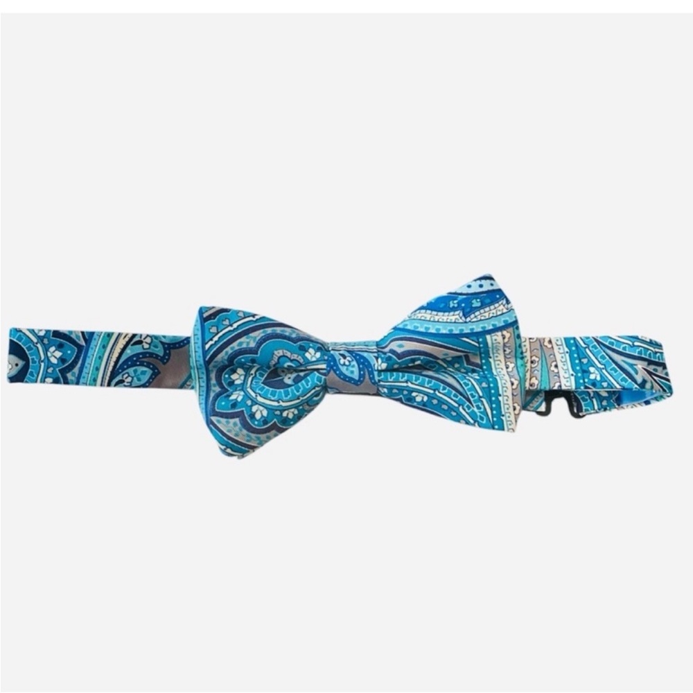 Blue Paisley Bow Tie